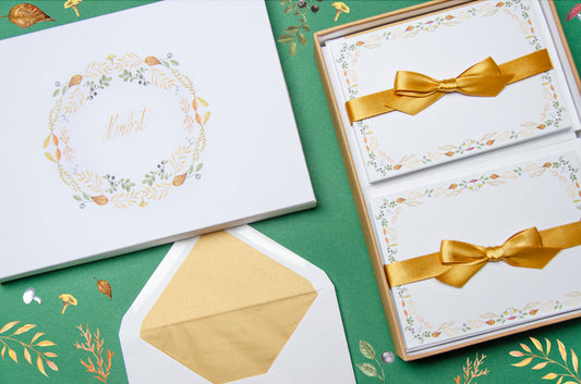 Autumn-themed letter paper box from the 'Four Seasons' set, featuring 50 cards and 50 colourfully lined envelopes adorned with illustrations of flowers and plants in a charming pattern 03